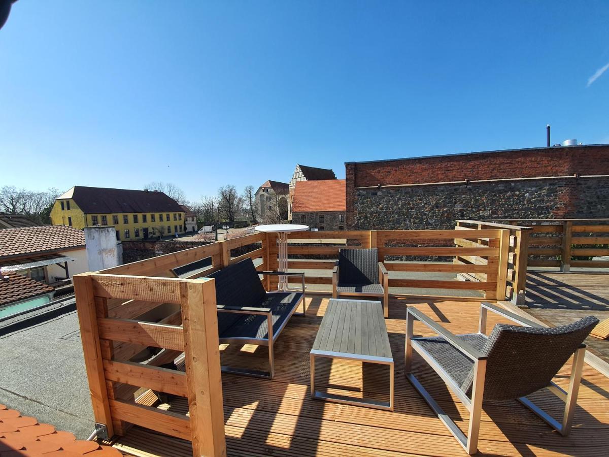 Grosses Offenes Loft Oder Kleine Gemuetliche Wohnung Mit Balkon Wolmirstedt Ngoại thất bức ảnh